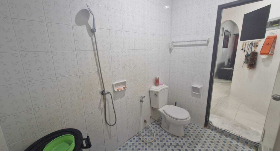 出租 3 卧室 独立屋 在 塔朗, 普吉