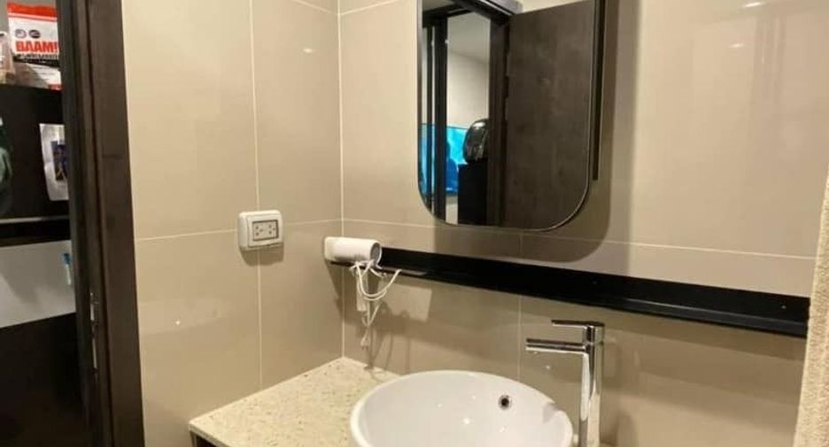 For rent 1 bed condo in Huai Khwang, Bangkok