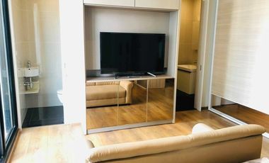 À vendre et à louer studio condo à Khlong Toei, Bangkok