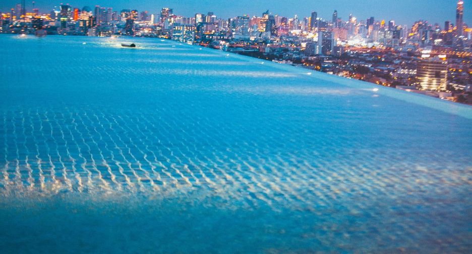 For sale 1 bed condo in Bang Phlat, Bangkok