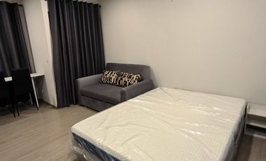 For rent studio condo in Khlong Toei, Bangkok