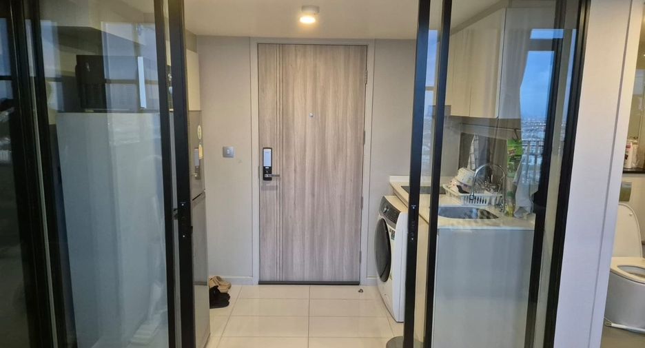 For rent 1 bed condo in Sathon, Bangkok