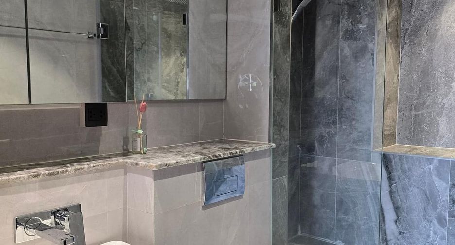 For rent 1 Beds condo in Sathon, Bangkok