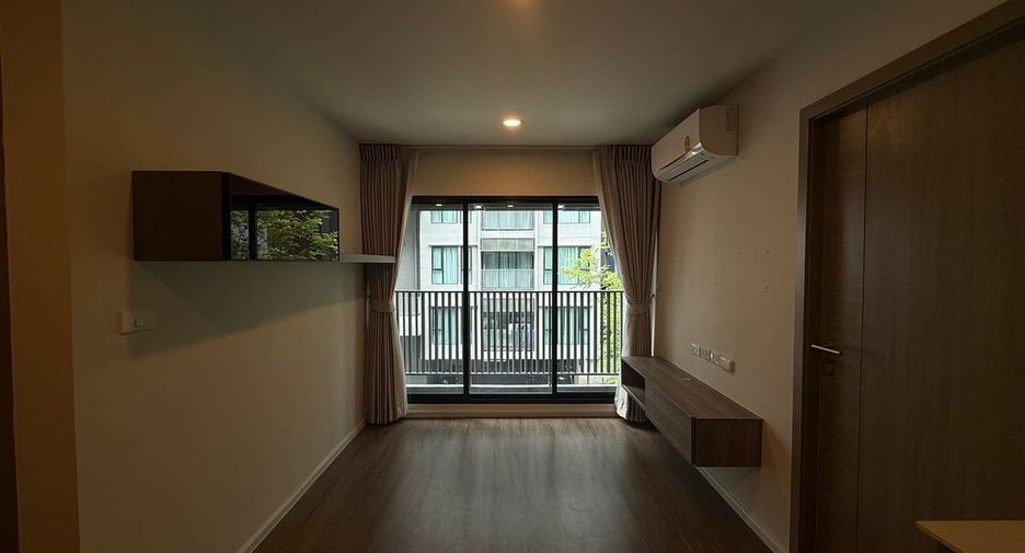 For rent 2 bedrooms condo in Khan Na Yao, Bangkok