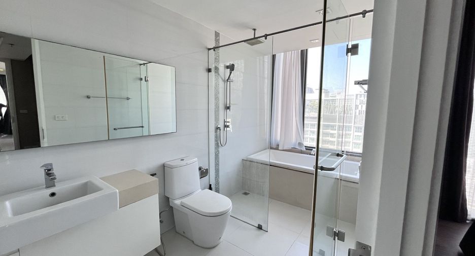 For rent 2 bedrooms condo in Sathon, Bangkok