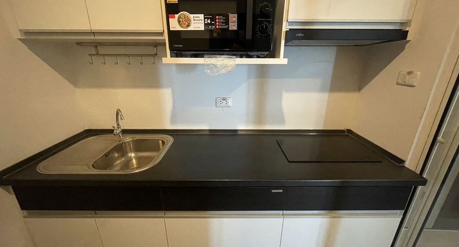 For rent 2 bedrooms condo in Bang Kho Laem, Bangkok