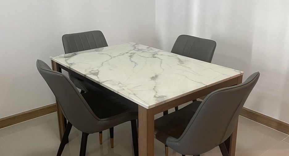 For rent 2 bedrooms condo in Bang Kho Laem, Bangkok