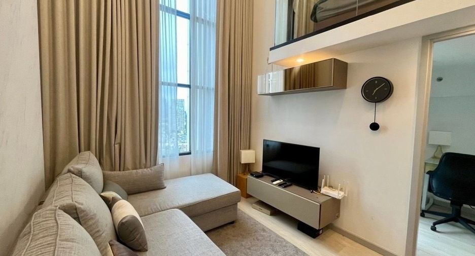 Condo en alquiler de 1 habitaciones en Sathon, Bangkok