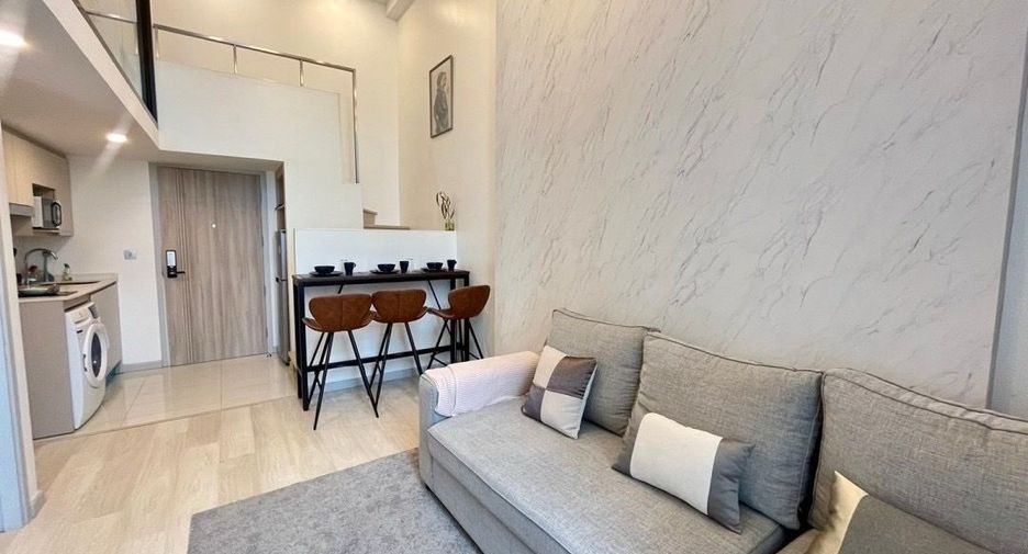Condo en alquiler de 1 habitaciones en Sathon, Bangkok
