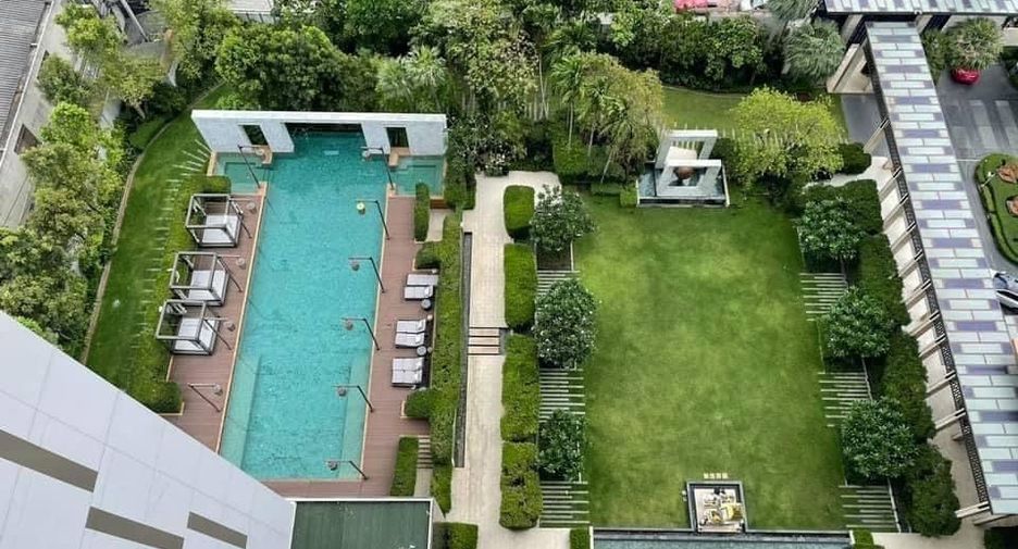 For rent 1 bed condo in Sathon, Bangkok