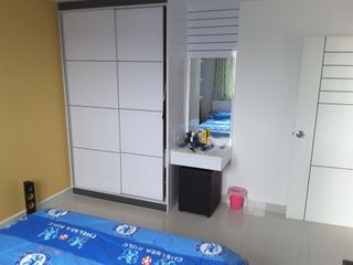 出售 和 出租 1 卧室 公寓 在 Si Racha, Chon Buri