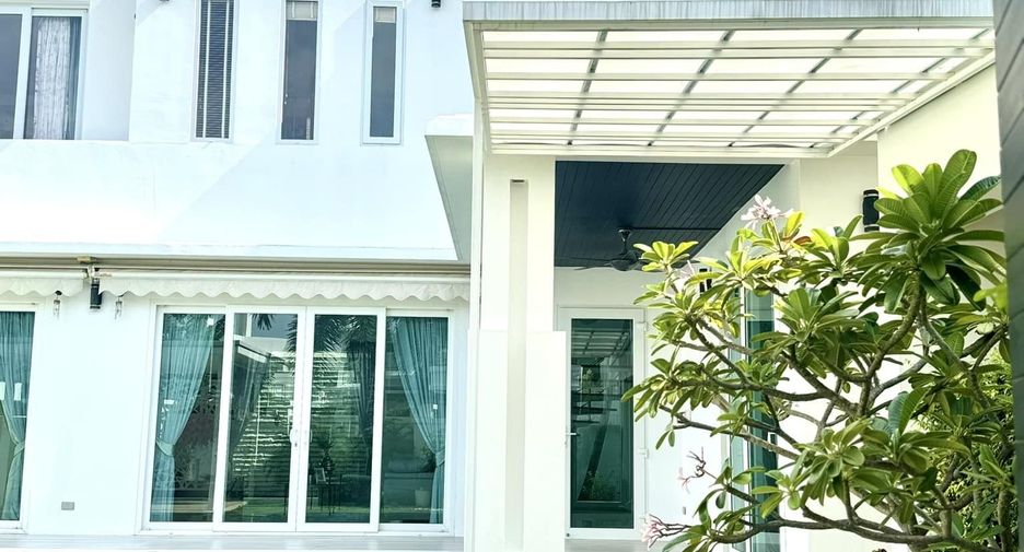 Villa zum Kauf mit 4 Zimmer in Jomtien, Pattaya