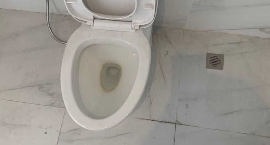 Oficina en alquiler en Watthana, Bangkok