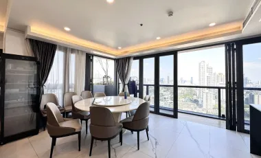 À louer 3 chambres condo à Watthana, Bangkok