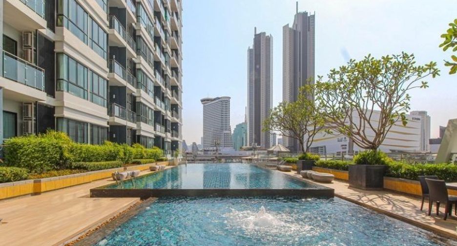 À louer 1 chambre condo à Khlong San, Bangkok