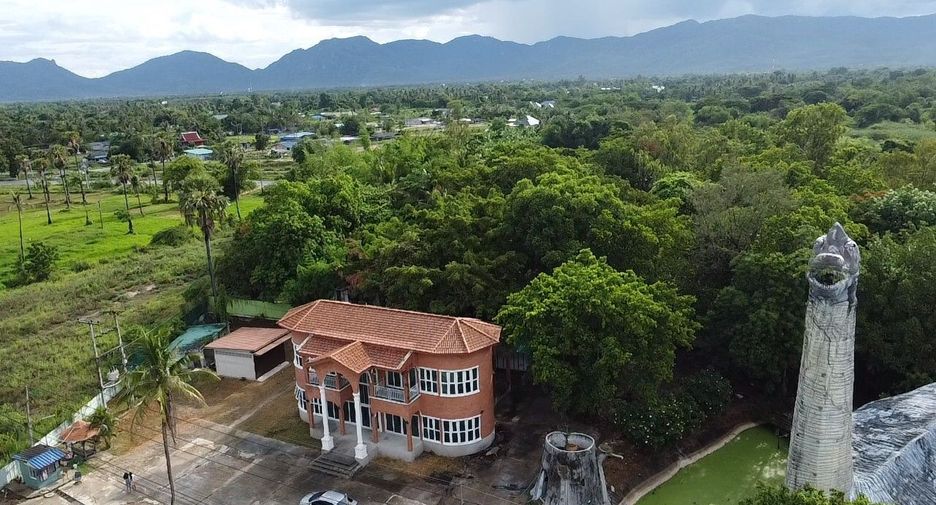 出售 土地 在 Cha-Am, Phetchaburi