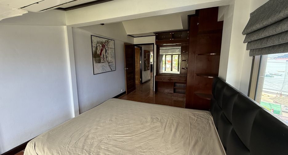 For sale 2 bedrooms condo 