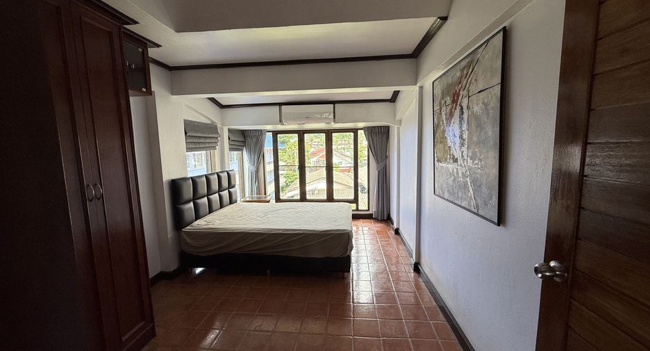For sale 2 bedrooms condo 