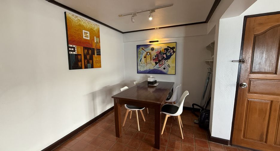 For sale 2 bedrooms condo 