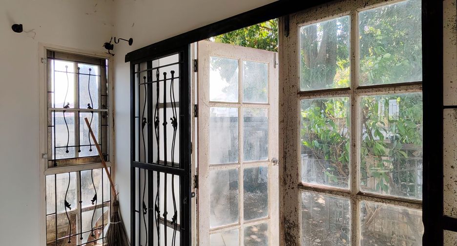 Casa en venta de 3 habitaciones en Khlong Sam Wa, Bangkok