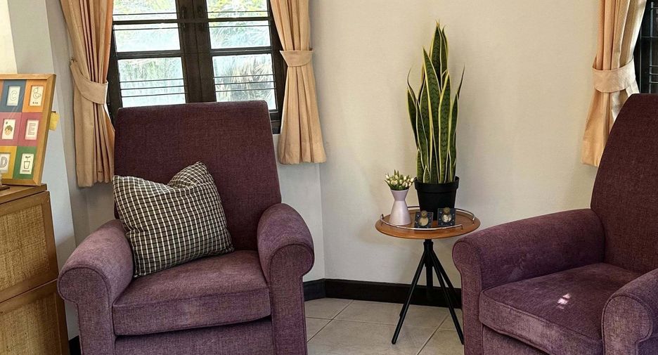 For sale 4 bedrooms house in Saphan Sung, Bangkok
