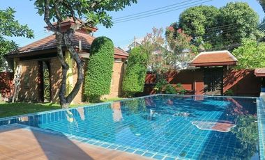 For sale 4 bedrooms villa in Bang Lamung, Chonburi