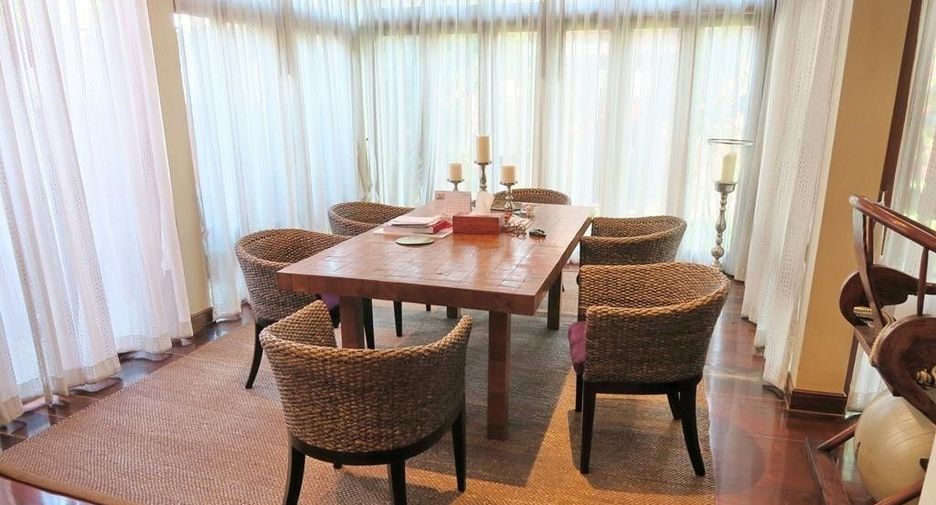 For sale 4 ベッドルーム villa in Bang Lamung, Chonburi