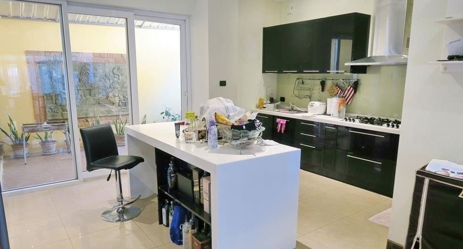 For sale 4 ベッドルーム villa in Bang Lamung, Chonburi