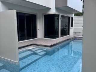 À vendre 3 chambres villa à Mueang Phuket, Phuket