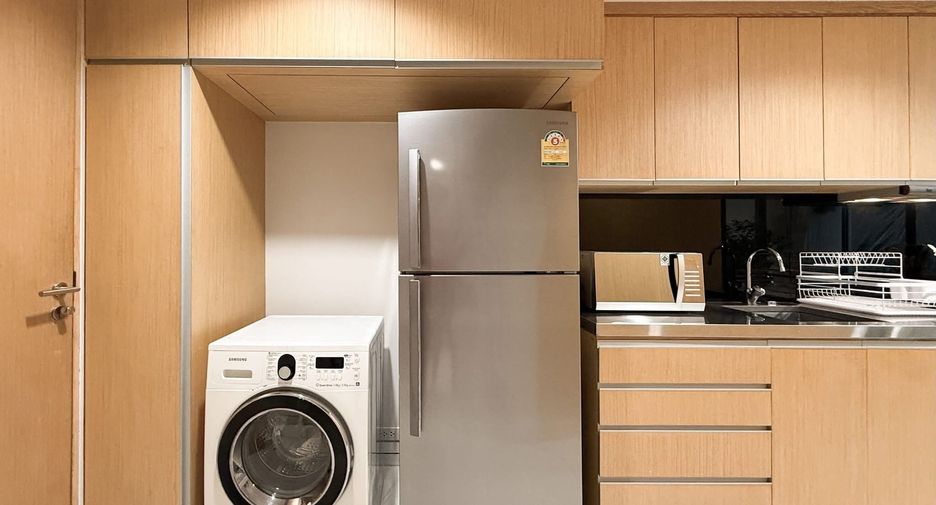 For rent 1 bed condo in Watthana, Bangkok