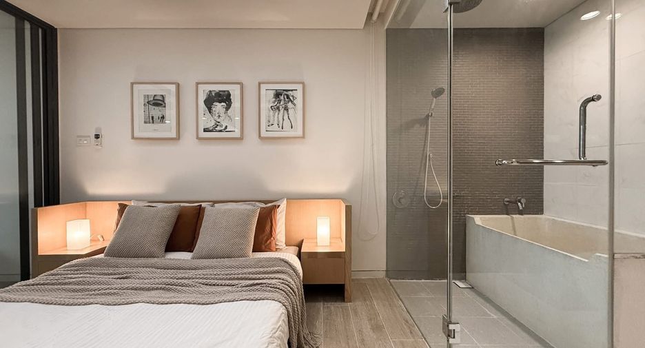 For rent 1 bed condo in Watthana, Bangkok