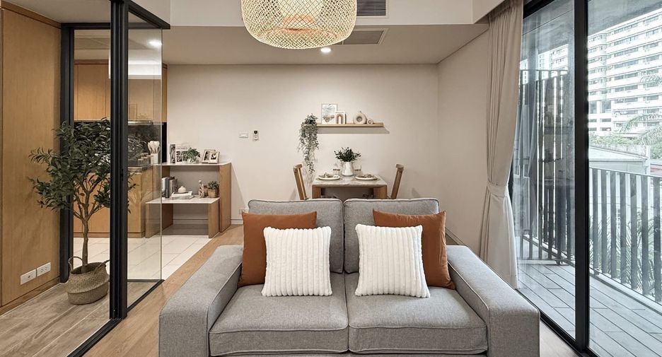 For rent 1 bed condo in Watthana, Bangkok
