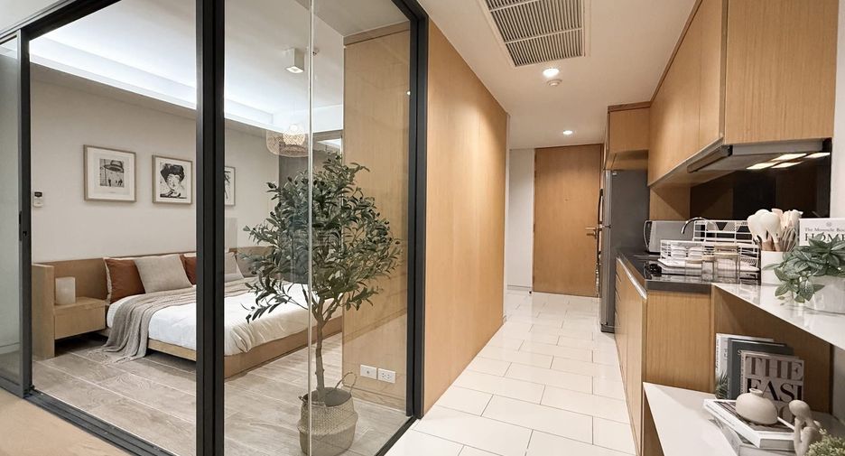 For rent 1 bed condo in Watthana, Bangkok