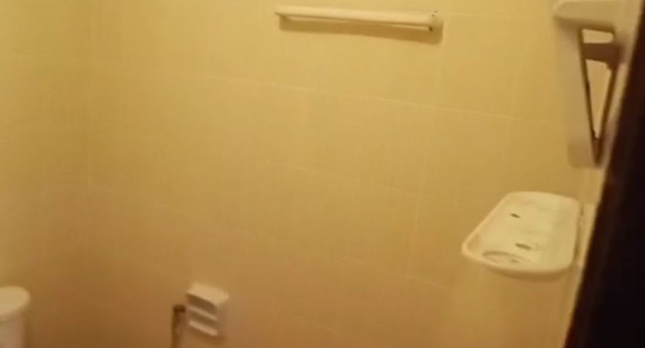 À vendre 3 chambres maison de ville à Si Racha, Chonburi