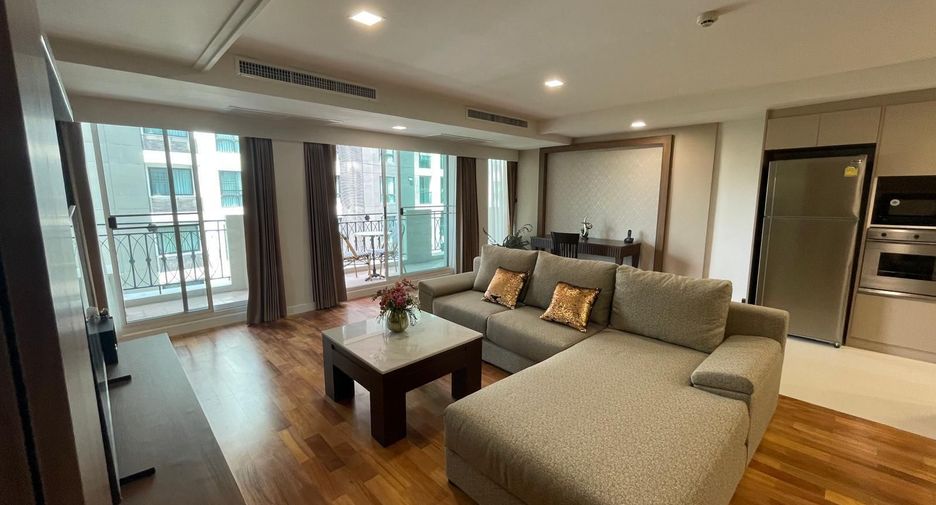 Wohnung zur Miete mit 3 Zimmer in Khlong Toei, Bangkok