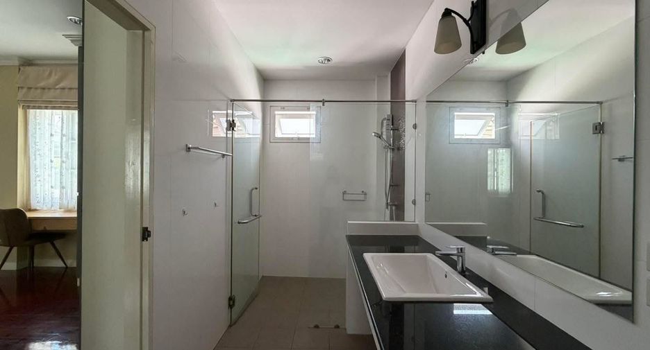 Villa zum Kauf und zur Miete mit 4 Zimmer in Bang Na, Bangkok
