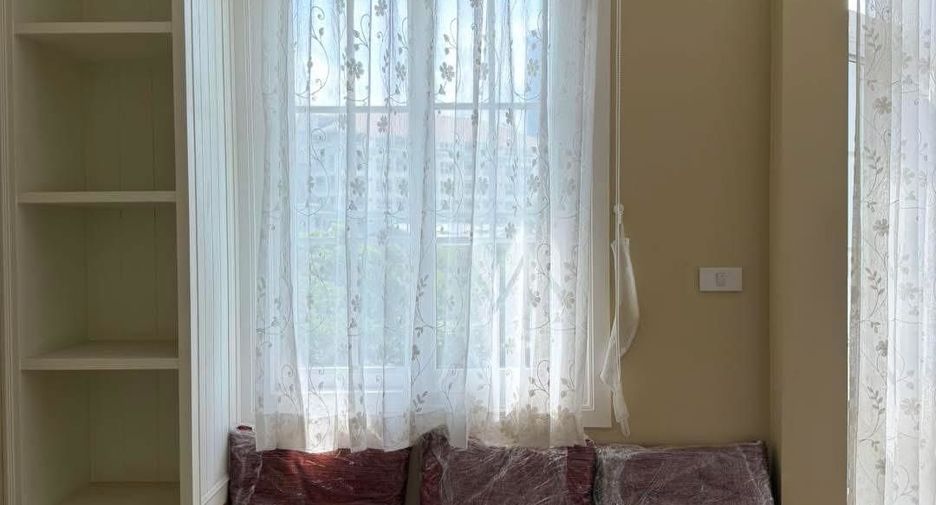 Villa zum Kauf und zur Miete mit 4 Zimmer in Bang Na, Bangkok