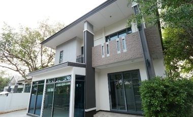 For rent 3 bedrooms house in Bang Lamung, Chonburi