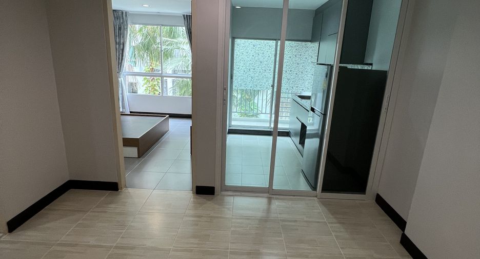 For sale 1 bed condo in Chom Thong, Bangkok