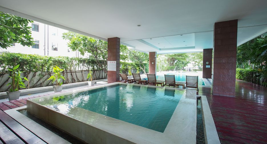 Wohnung zum Kauf und zur Miete mit 4 Zimmer in Sathon, Bangkok