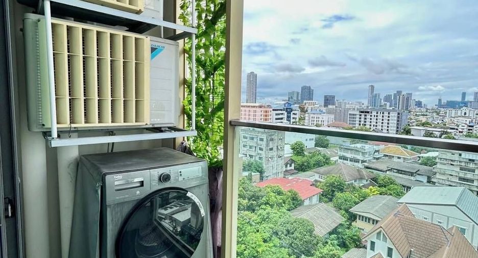 Wohnung zur Miete mit 2 Zimmer in Phra Khanong, Bangkok