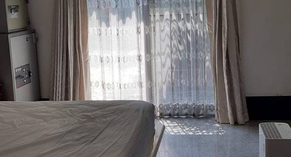 For sale 2 bedrooms condo in Pathum Wan, Bangkok