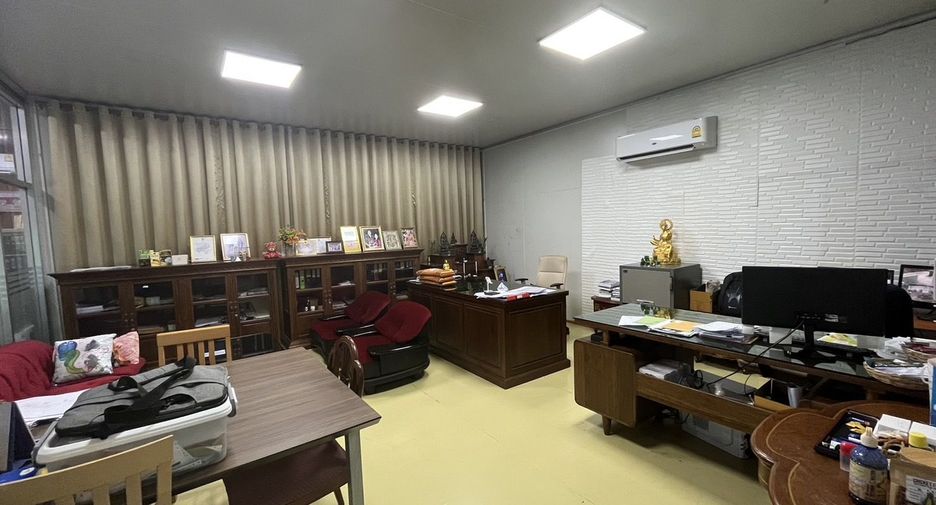 For sale studio house in Si Racha, Chonburi