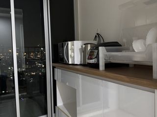 À vendre 1 chambre condo à Thon Buri, Bangkok