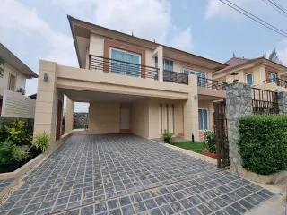 For Rent 4 Bedroom House In Bang Lamung, Chonburi