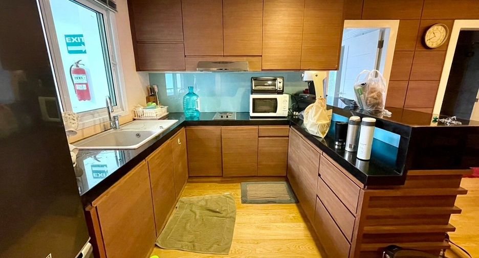 For sale 2 bedrooms condo in Cha Am, Phetchaburi