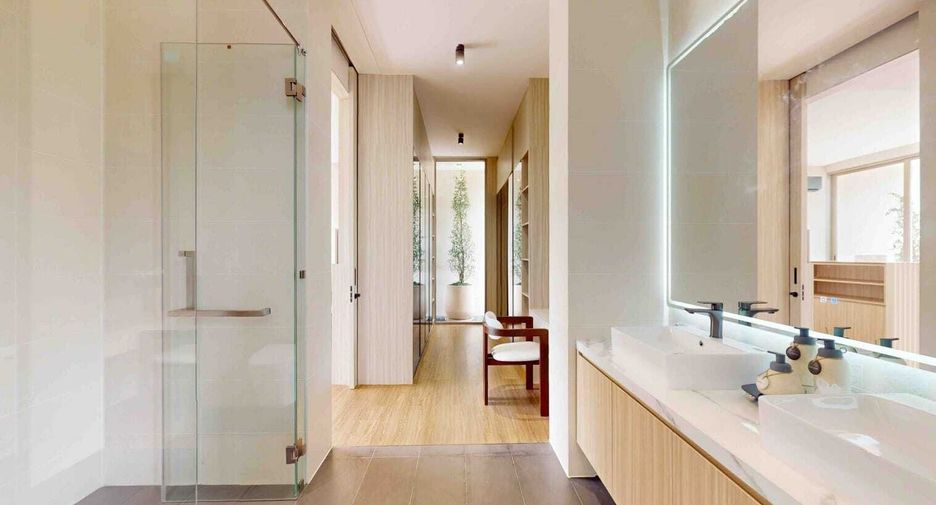 For sale 4 bedrooms villa in Thalang, Phuket