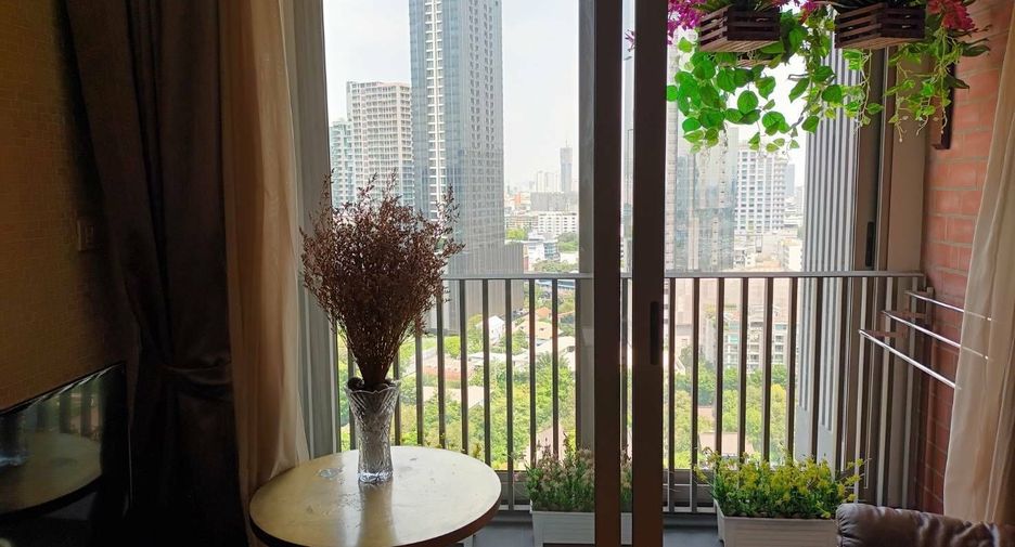 Wohnung zum Kauf und zur Miete mit 2 Zimmer in Khlong Toei, Bangkok