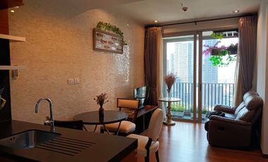 Wohnung zum Kauf und zur Miete mit 2 Zimmer in Khlong Toei, Bangkok