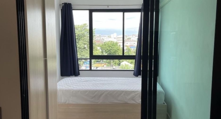 For rent 2 bedrooms condo in Wang Thonglang, Bangkok
